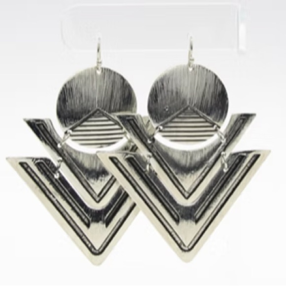 Geometric Silver Pierced Earrings
(New)